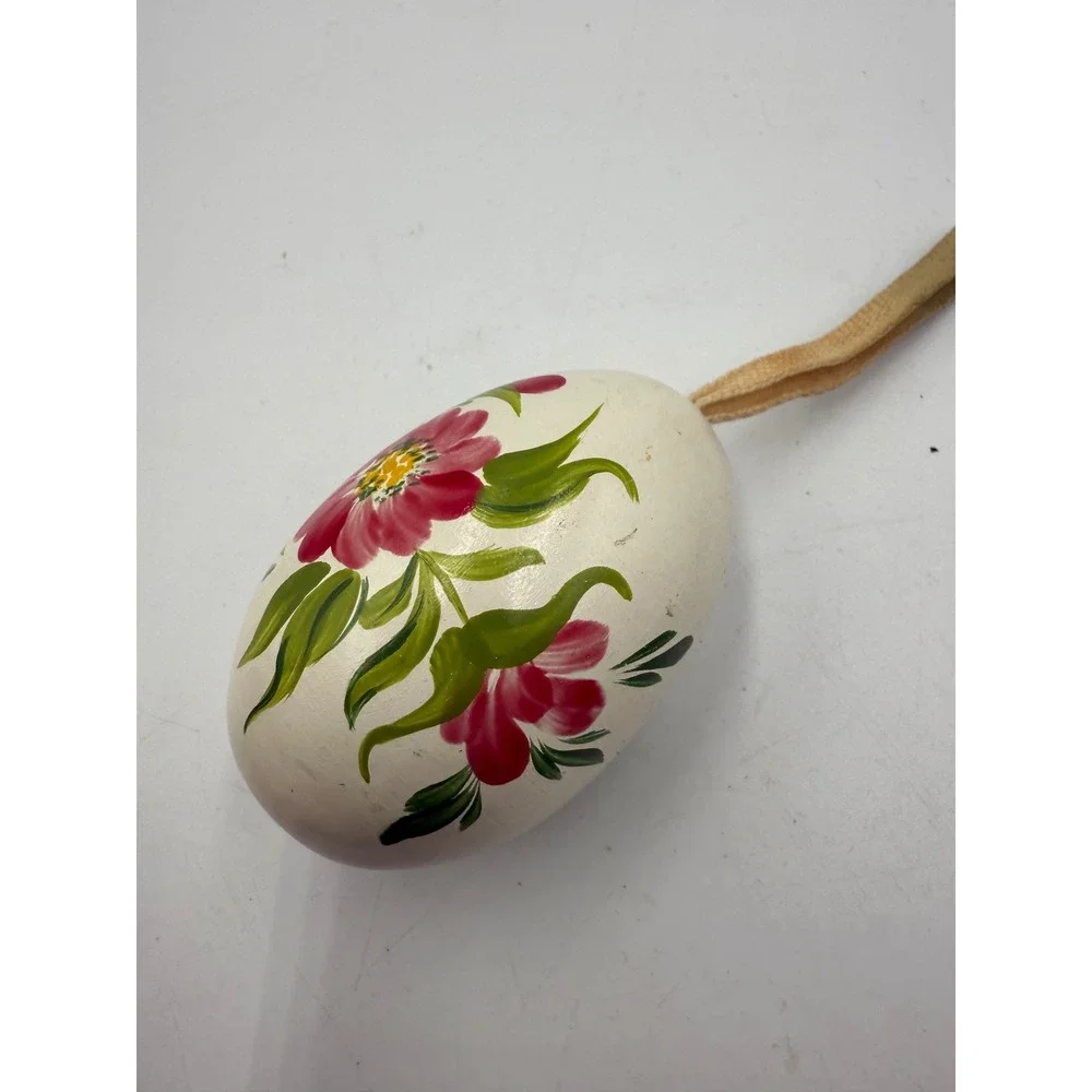 Vintage Hand Painted Wooden Easter Egg Ornament Pink Floral Folk Art‎ Cream 2.5